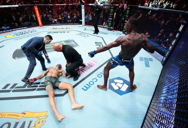 Isreal Adesanya knocks out Alex Pereira to win UFC 287 middleweight title