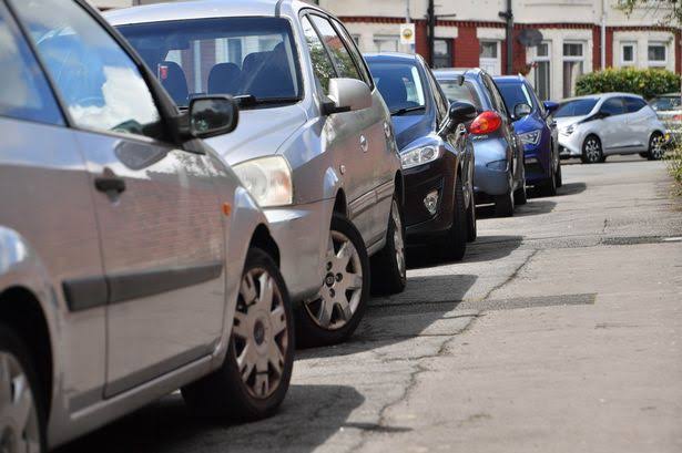 Lagos set to go against parking on roads