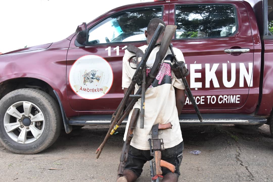 Amotekun nabs 27-yr-old Resident ​in Osun over possession of illegal firearms