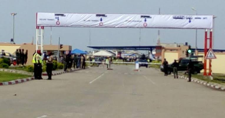 FG Okays Re-opening Of Seme Border For Goods And Services