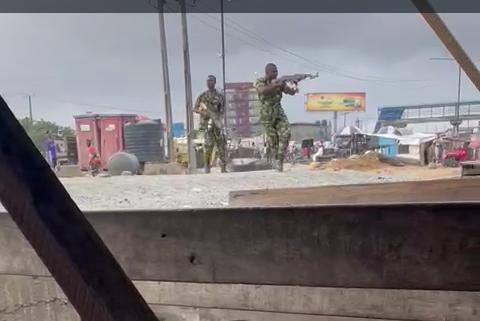 JUST IN: Man dies as soldiers, residents clash in Lagos