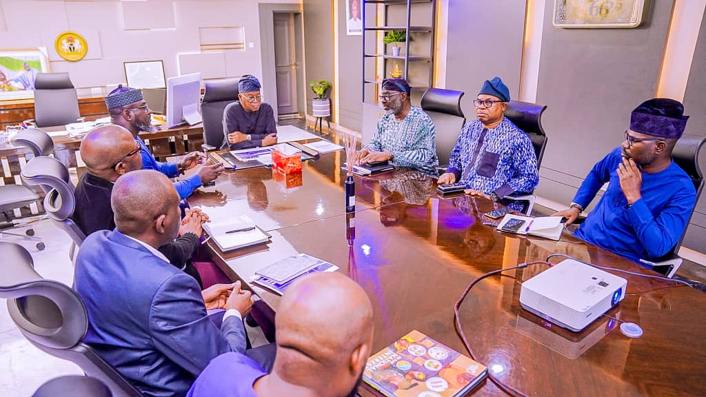 Marine and Blue Economy Ministry: Oyetola, leading private sector think-tank meet