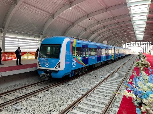 Blue Line Train Ride Commences Commercial Operation In Lagos
