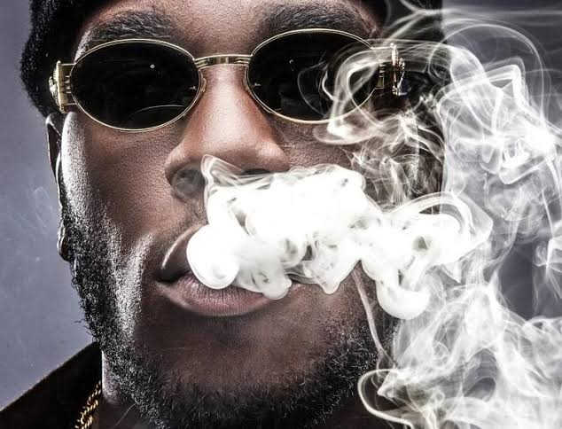 Singer Burna Boy Threatens To Hire 100 Lawyers, To Take Action On Bloggers