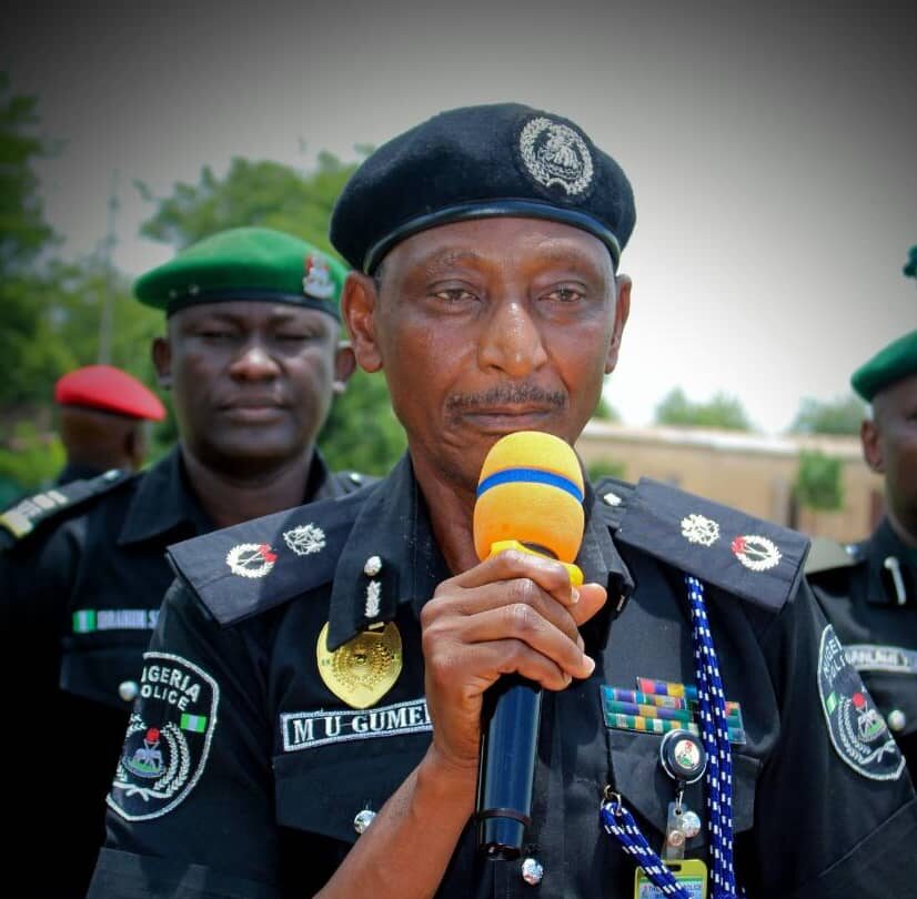 JUST IN: Police arrest 15 suspects, recover 20 stolen vehicles in Kano