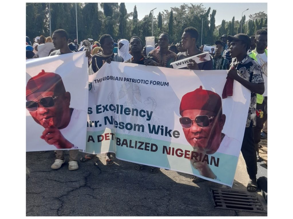 PHOTOS: Pro-Wike protest rocks Abuja