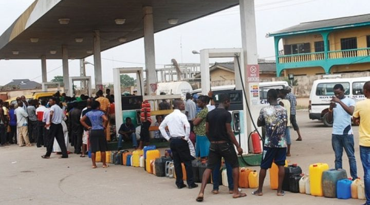 JUST IN: NANS threatens mass action over fuel scarcity