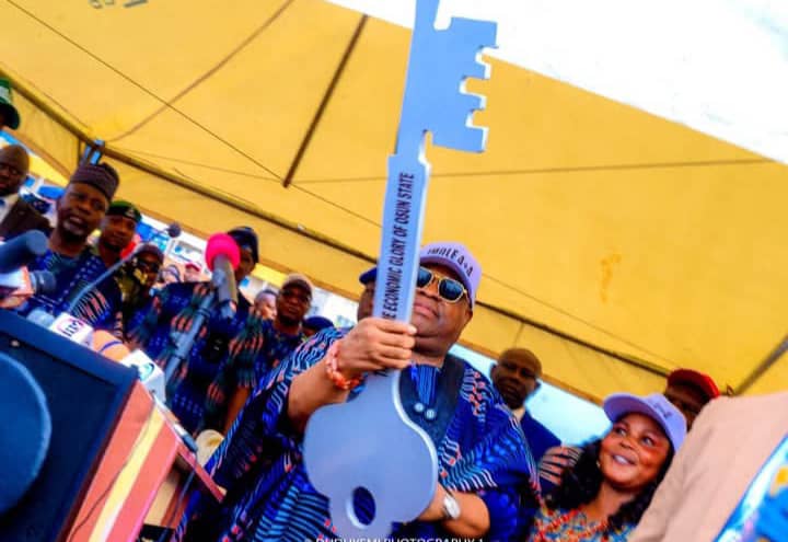 We’ve seen visible development in Osun state, Artisans back Adeleke for second term